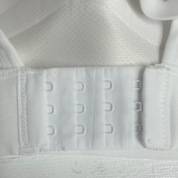 Avia Sports Bra Cross Back Padded White Size Small New - Picture 5 of 8